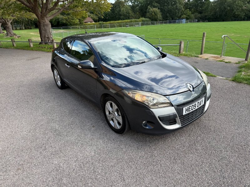 Renault Megane 2.0 TCe Dynamique Coupe 3dr Petrol Manual Euro 4 180 ps for sale in Portsmouth