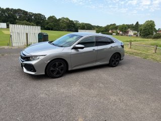 /photos/9857/0fea7f93-99d1-0922-db10-4074012a63bc_i320x240.jpg