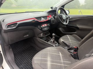 /photos/9857/12a8c920-f4cc-7205-a7ae-a14a8df65de4_i320x240.jpg