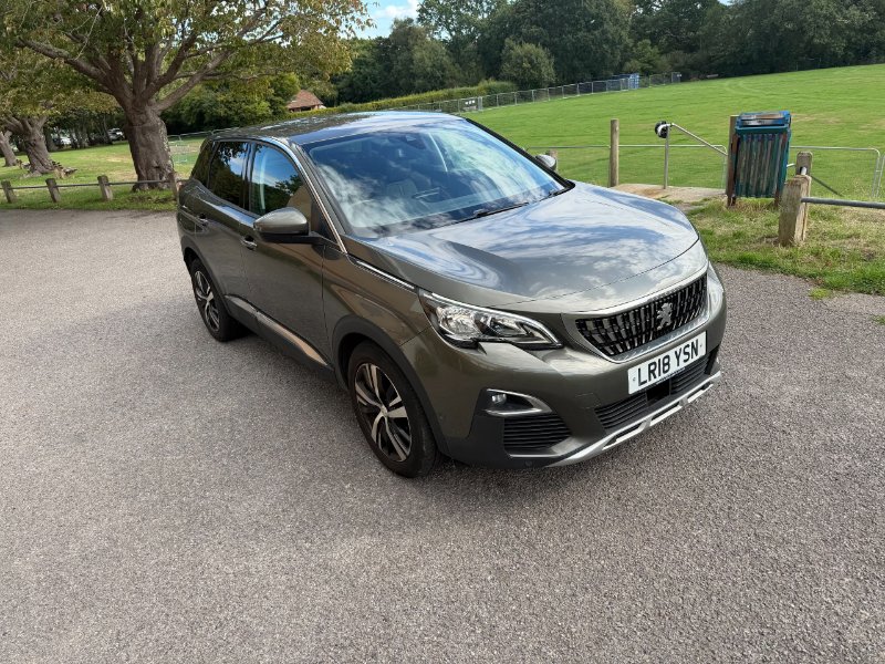 Peugeot 3008 1.6 BlueHDi Allure SUV 5dr Diesel Manual Euro 6 s/s 120 ps for sale in Portsmouth